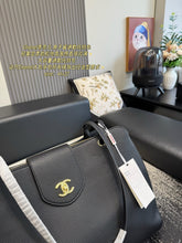Load image into Gallery viewer, CC1452 Chanel Caviar Leather Commuter Tote / 41 x 27 cm

