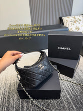 Load image into Gallery viewer, CC1453 Chanel Quilted Hobo Underarm Bag / 15 x 12 cm
