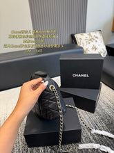 Load image into Gallery viewer, CC1453 Chanel Quilted Hobo Underarm Bag / 15 x 12 cm

