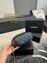 Load image into Gallery viewer, CC1453 Chanel Quilted Hobo Underarm Bag / 15 x 12 cm
