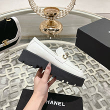 Load image into Gallery viewer, SE1474 Chanel Moccasins / Size5-10
