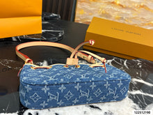 Load image into Gallery viewer, LB1498 LV Nano Frivole / 24 x 13 x 8 cm
