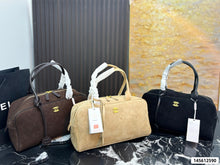 Load image into Gallery viewer, CC1454 CHANEL 26S New Bowling Bag / 35 x 20 cm
