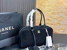 Load image into Gallery viewer, CC1454 CHANEL 26S New Bowling Bag / 35 x 20 cm
