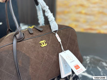 Load image into Gallery viewer, CC1454 CHANEL 26S New Bowling Bag / 35 x 20 cm
