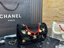 Load image into Gallery viewer, CC1455 CHANEL Tweed Flap Bag / 21 x 15 x 8 cm
