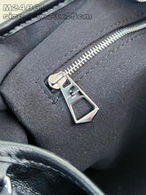 Load image into Gallery viewer, LB1158 LV x TM CarryAll Vibe MM / 15.4 x 11.8 x 5.9 inches
