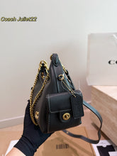 Load image into Gallery viewer, COH007 COACH Pocket Juliet Small / 22 cm
