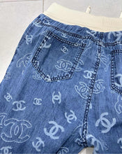 Load image into Gallery viewer, CLTH438 Chanel Jeans
