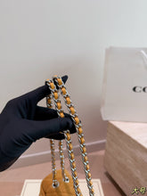 Load image into Gallery viewer, COH012 COACH Tabby Suede Chain Bag / 26 x 14 x 20 cm
