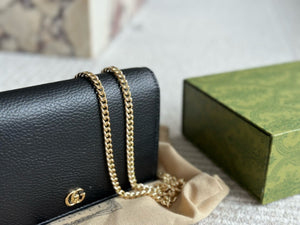 GC639 GC Marmont Chain Wallet / 7.5 x 4.3 x 1.5inch