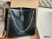 Load image into Gallery viewer, LB1151 Nova MM / 14.6 x 14.2 x 3.9 inches
