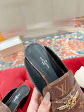 Load image into Gallery viewer, SE1541 LV Capri Open Back Loafer / Size5-11
