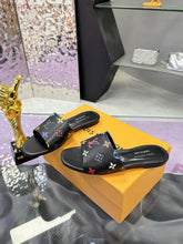 Load image into Gallery viewer, SE1611 LV x TM 6AM Flat Mule / Size5-11
