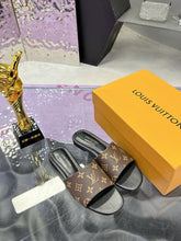 Load image into Gallery viewer, SE1612 LV x TM 6AM Flat Mule / Size5-11

