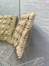 Load image into Gallery viewer, DR627 Dior Crunchy Large /  HIGHEST QUALITY VERSION / 38 x 28.5 x 5 cm
