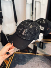 Load image into Gallery viewer, JW813 GG Cap
