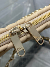 Load image into Gallery viewer, DR628 Dior Crunchy Small /  HIGHEST QUALITY VERSION / 33 x 24 x 5 cm
