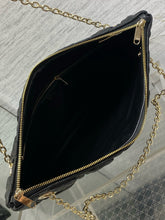 Load image into Gallery viewer, DR629 Dior Crunchy Large /  HIGHEST QUALITY VERSION / 38 x 28.5 x 5 cm
