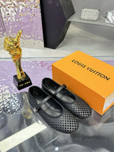 Load image into Gallery viewer, SE1615 LV Romy Flat Ballerina / Size5-11

