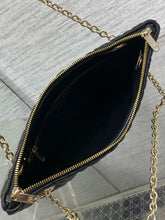 Load image into Gallery viewer, DR630 Dior Crunchy Small /  HIGHEST QUALITY VERSION / 33 x 24 x 5 cm
