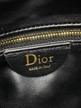 Load image into Gallery viewer, DR630 Dior Crunchy Small /  HIGHEST QUALITY VERSION / 33 x 24 x 5 cm
