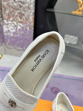 Load image into Gallery viewer, SE1616 LV Soho Flat Loafer / Size5-11

