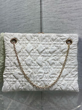 Load image into Gallery viewer, DR633 Dior Crunchy Large /  HIGHEST QUALITY VERSION / 38 x 28.5 x 5 cm
