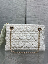 Load image into Gallery viewer, DR634 Dior Crunchy Small /  HIGHEST QUALITY VERSION / 33 x 24 x 5 cm
