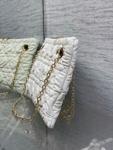Load image into Gallery viewer, DR634 Dior Crunchy Small /  HIGHEST QUALITY VERSION / 33 x 24 x 5 cm
