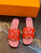 Load image into Gallery viewer, SE1137 LV Isola Flat Mule / Size5-11
