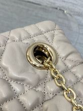 Load image into Gallery viewer, DR639 Dior Crunchy Small /  HIGHEST QUALITY VERSION / 33 x 24 x 5 cm
