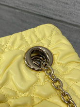 Load image into Gallery viewer, DR640 Dior Crunchy Small /  HIGHEST QUALITY VERSION / 33 x 24 x 5 cm
