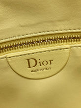 Load image into Gallery viewer, DR640 Dior Crunchy Small /  HIGHEST QUALITY VERSION / 33 x 24 x 5 cm
