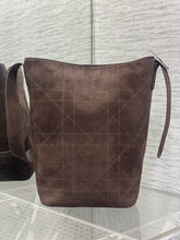 Load image into Gallery viewer, DR641 Dior Medaillon Bucket Bag Medium / HIGHEST QUALITY VERSION / 34 x 20.5 x 18 cm
