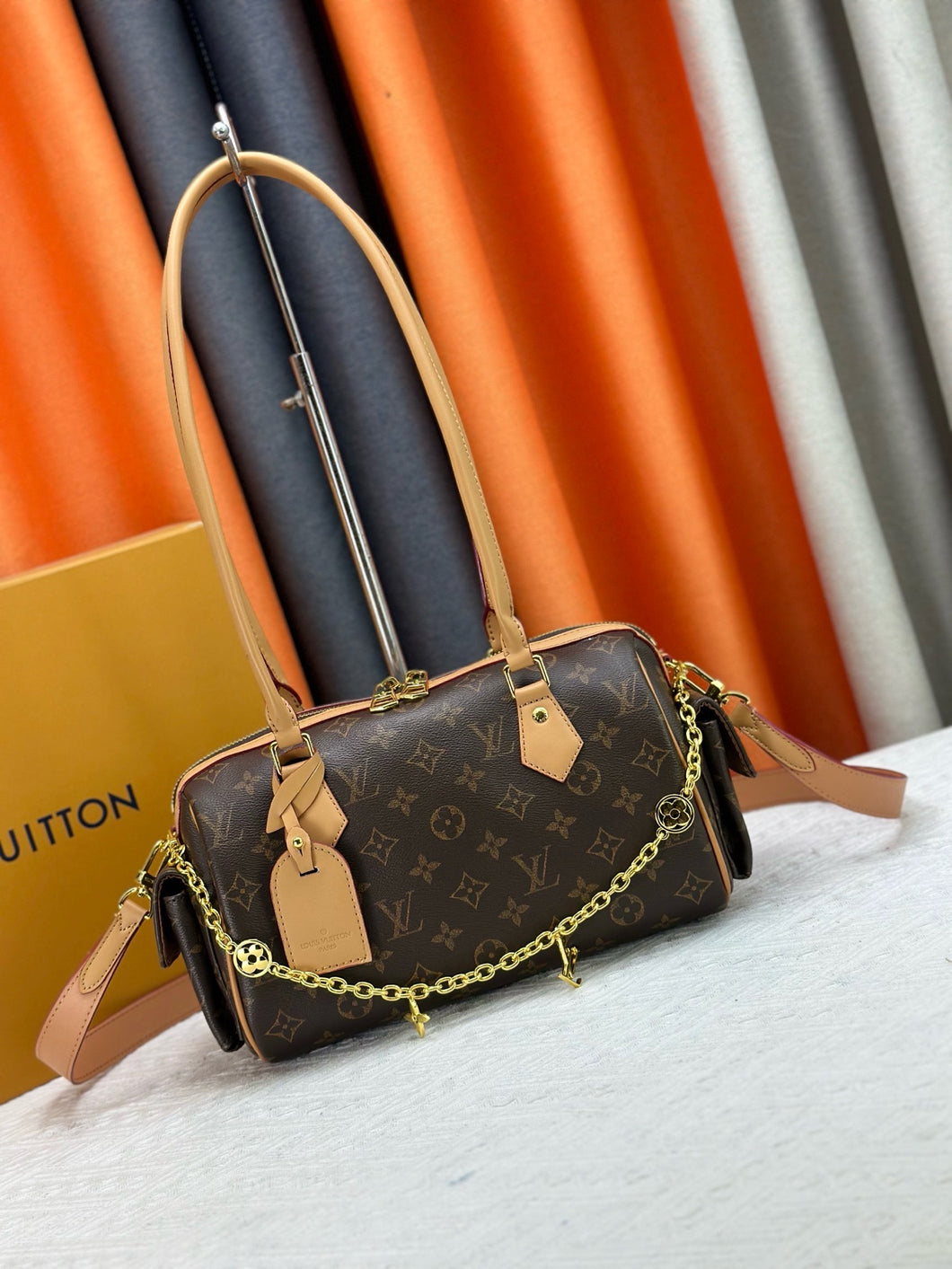 LB1317 Speedy Cargo Vibe / 11 x 6.7 x 4.7 inches