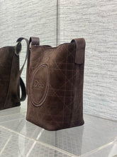 Load image into Gallery viewer, DR642 Dior Medaillon Bucket Bag Small /  HIGHEST QUALITY VERSION / 25 x 15 x 14 cm
