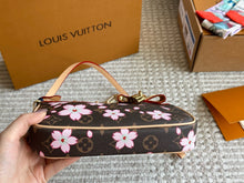 Load image into Gallery viewer, LB1246 LV x TM Pochette Accessoires / 8.7 x 5.1 x 1.6 inches
