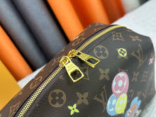 Load image into Gallery viewer, LB1318 Cosmetic Pouch GM / 10.6 x 7.1 x 3.5 inches
