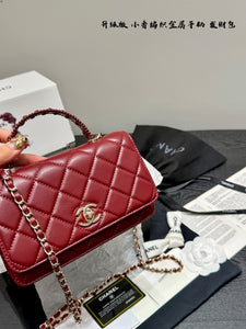 CC1125 Wallet on Chain / 4.8 x 7.6 x 1.4in