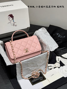 CC1125 Wallet on Chain / 4.8 x 7.6 x 1.4in