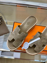 Load image into Gallery viewer, SE1140 H slippers / Size5-9
