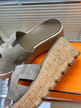 Load image into Gallery viewer, SE1140 H slippers / Size5-9
