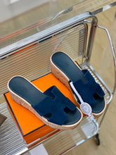 Load image into Gallery viewer, SE1141 H slippers / Size5-9
