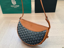 Load image into Gallery viewer, GY067 Hirondelle Bag / 9.8x2.3x6.7inch
