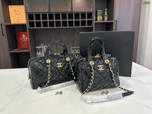 Load image into Gallery viewer, CC1155 Small/Large Bowling Bag
