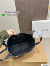 Load image into Gallery viewer, DR530 Small Signature Bucket Bag / 8.5x7.5x4.5inches
