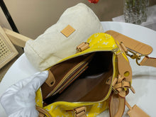 Load image into Gallery viewer, LB1012 Speedy P9 Bandoulière 25 / 9.8 x 5.9 x 5.9 inches / HIGHEST QUALITY VERSION
