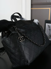 Load image into Gallery viewer, CC1459 CHANEL Vintage Caviar Chain Tote / 31 x 25 cm
