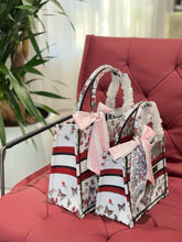Load image into Gallery viewer, DR495 Book Tote Small/Medium

